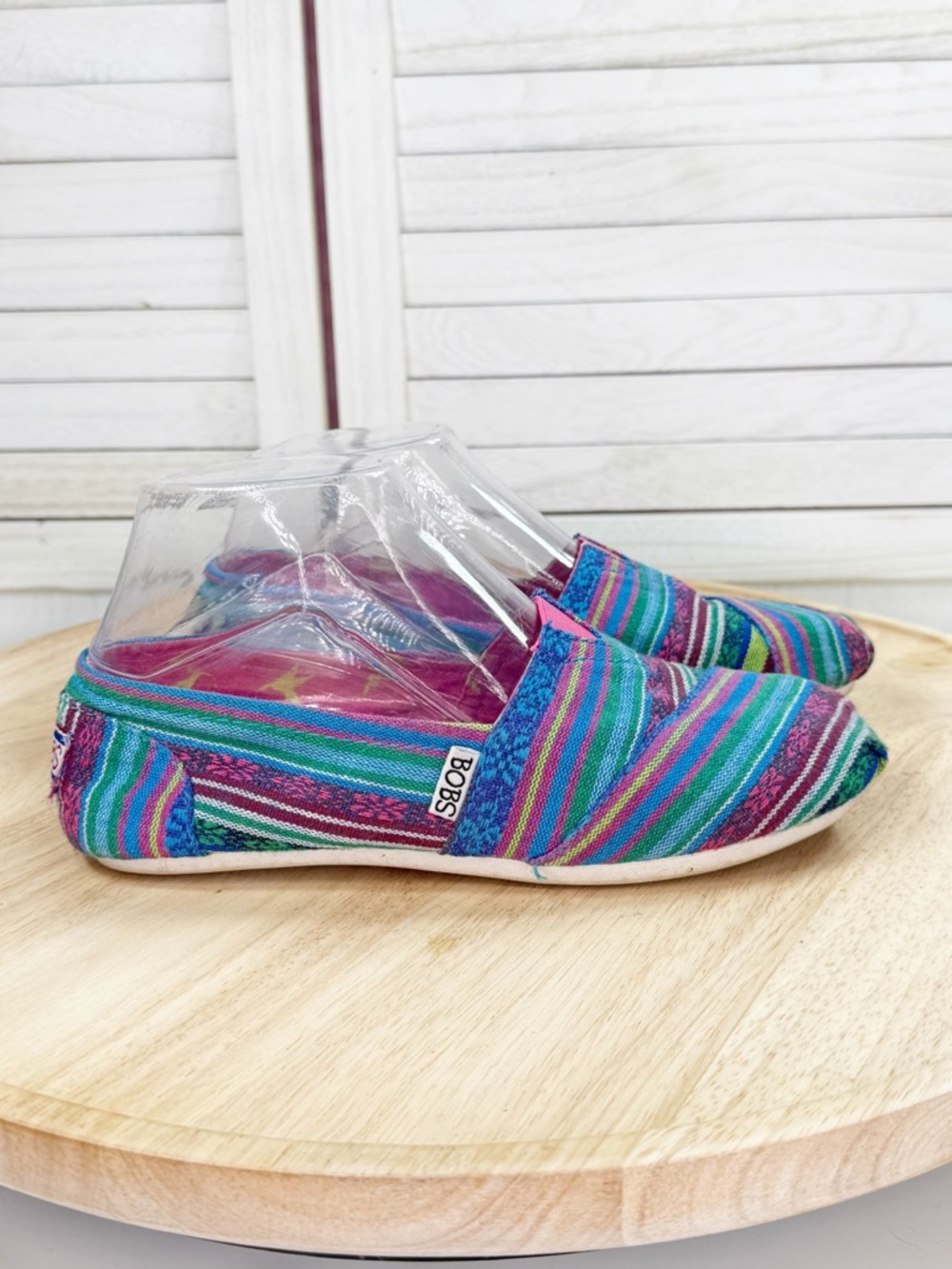 Bobs‎ by Skechers Serape Soutwestern Striped Canvas Slip On Flats Shoes 7